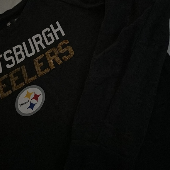 Size M Steelers - Picture 2 of 4